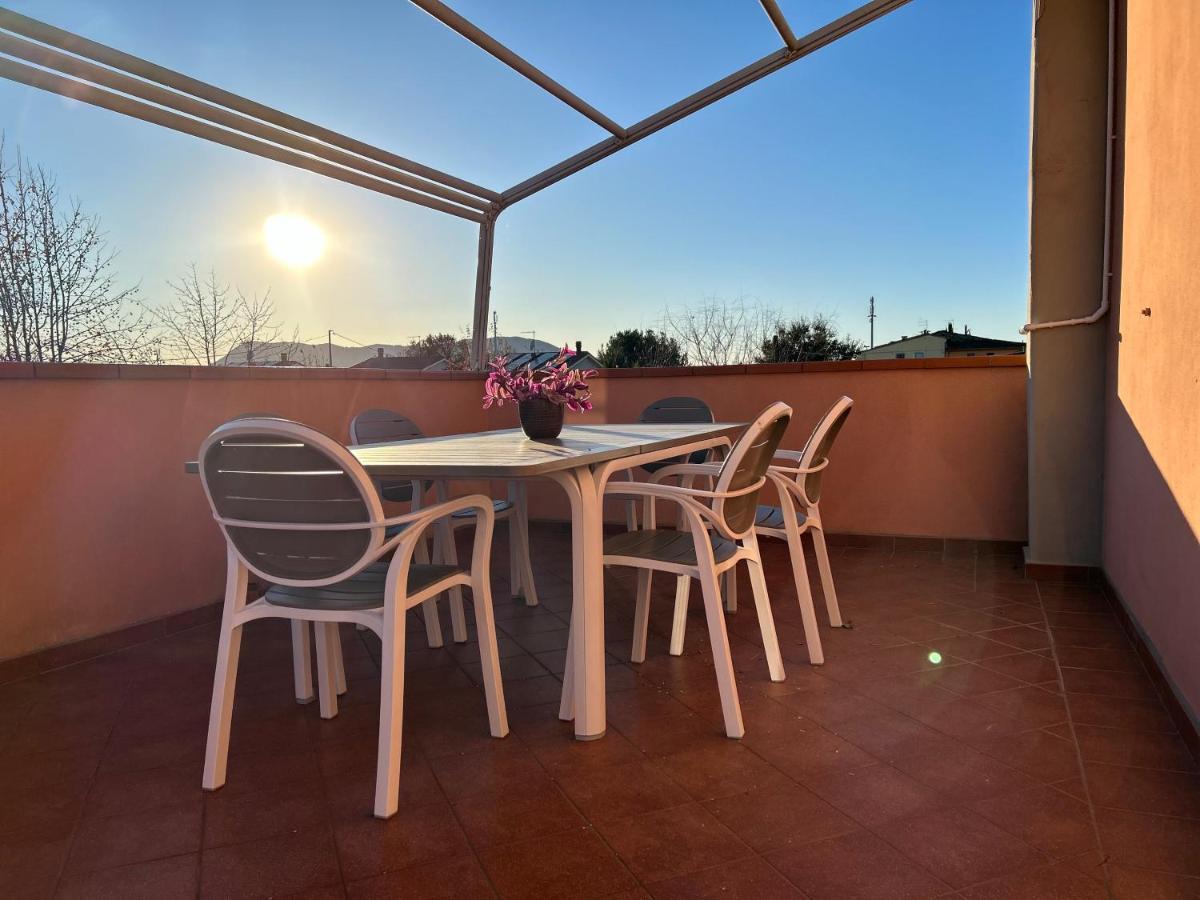 Apartmán Albi'S House,Terrazza ,Wi-Fi, Parcheggio, Ac Lucca Exteriér fotografie